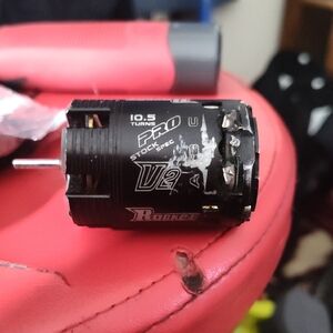 V2 Pro Motor - Black